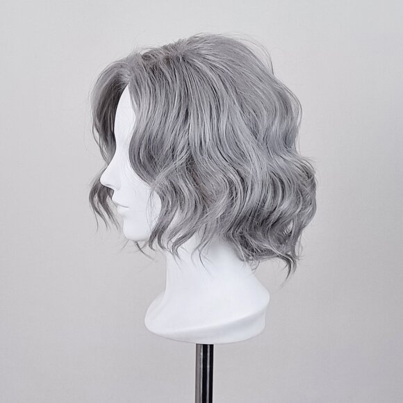 Grey Short Wavy Bob Wig - Picture 5 of 12